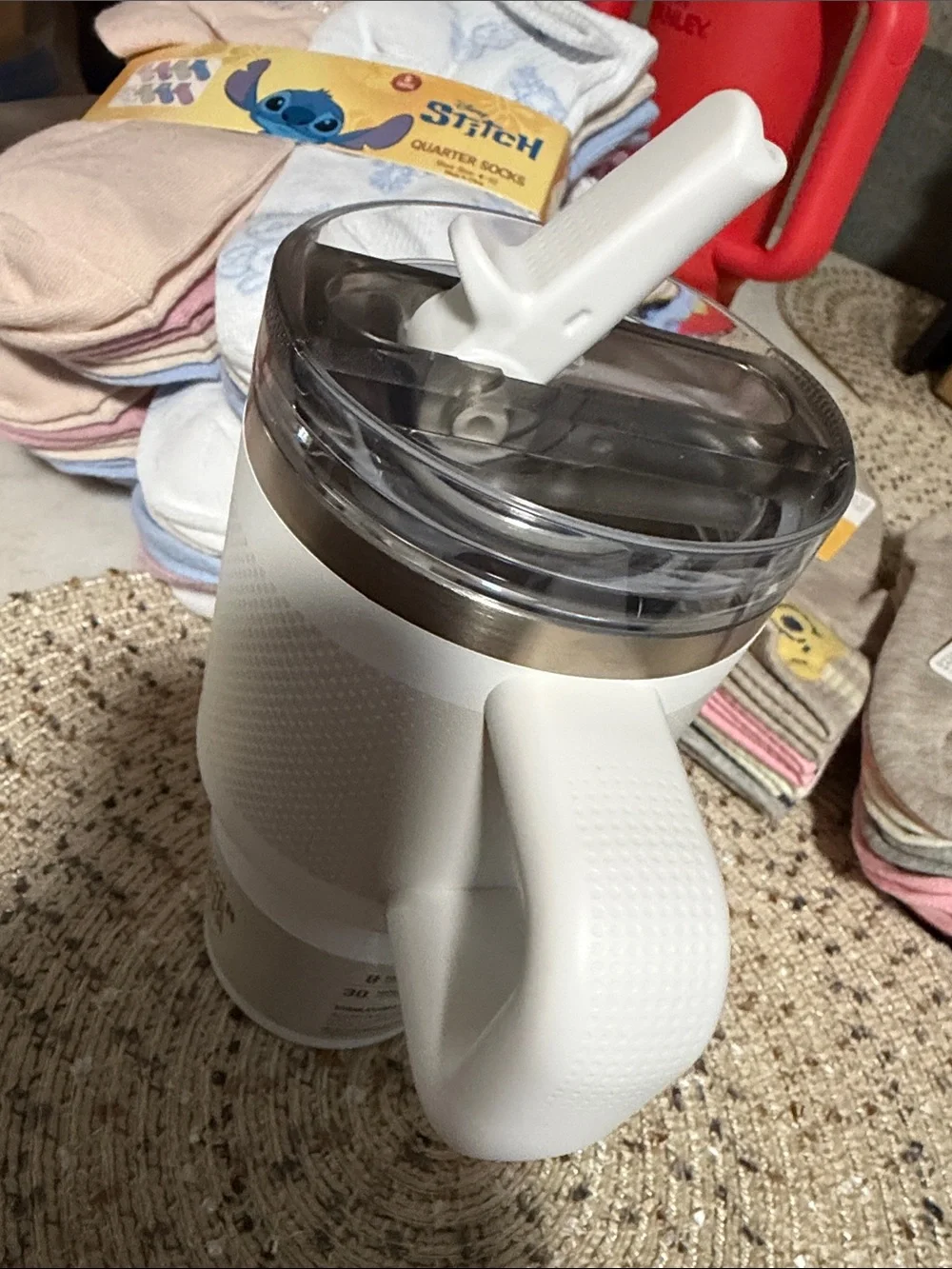 Stanley White Quencher ProTour Tumbler with Clear Lid - Picture 4 of 4